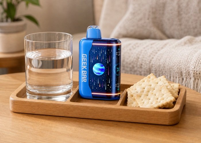 Blue Geek Bar Pulse X2 stored on a tray with water after flavor selection